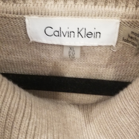Calvin Klein Beige Sweater with White Detail - Picture 2 of 3